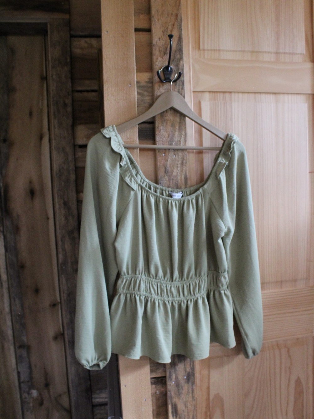 Nine West Olive Green Peplum Long Sleeve